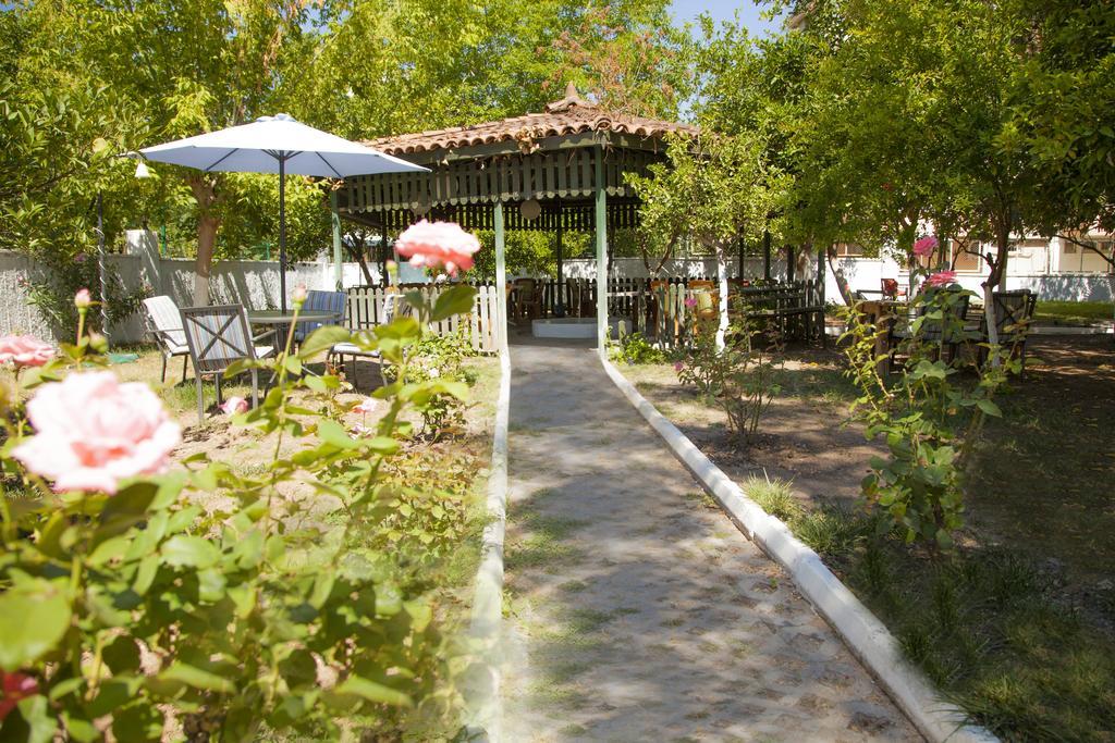 Ales Park Hotel Antalya Exteriör bild